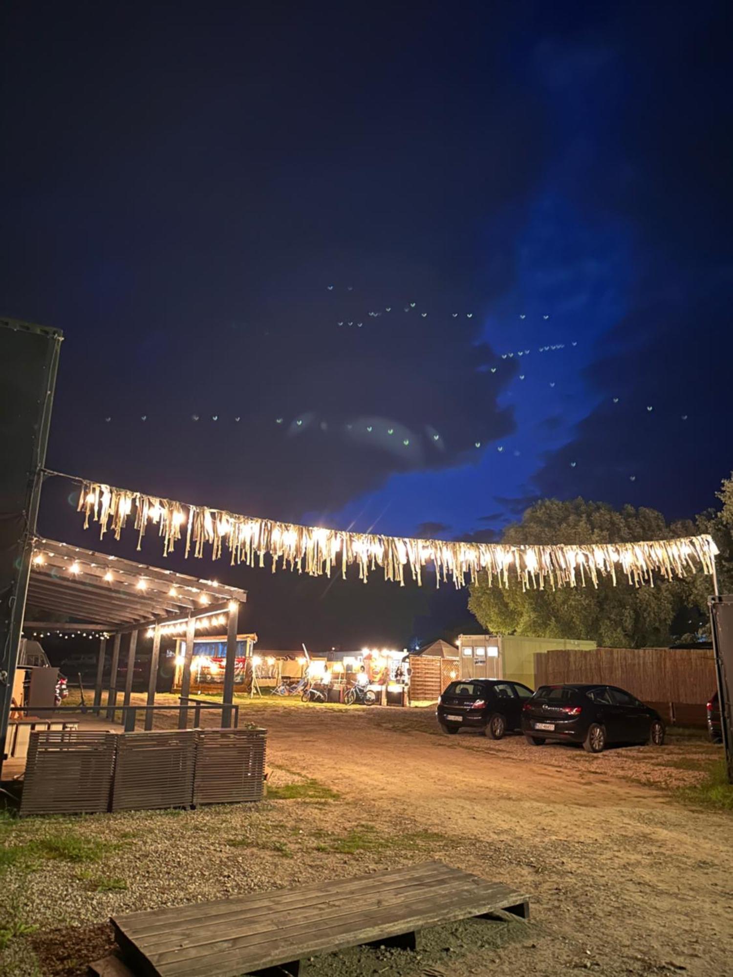 Camp Hostel Władysławowo Exteriör bild